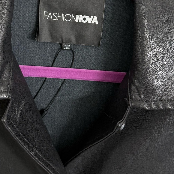 Fashion Nova Women’s Black Faux Leather Maxi Trench Coat. Size L - Picture 6 of 8